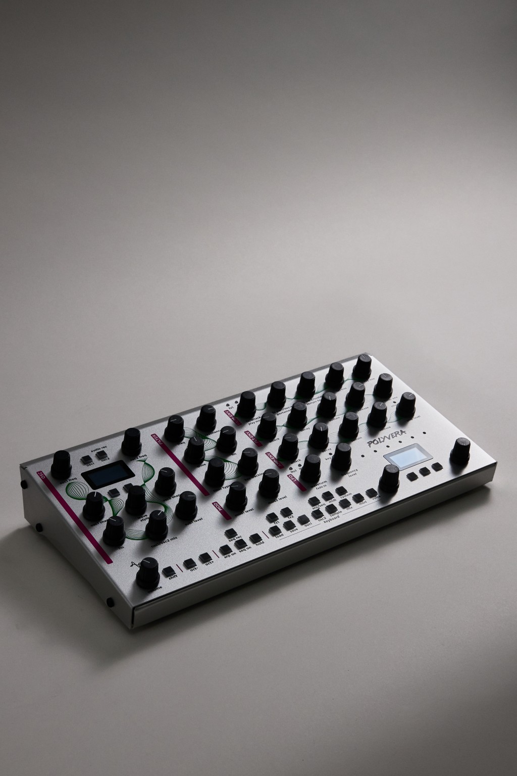 Polyvera (Silver) - Image 10